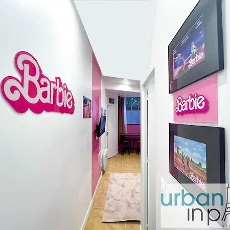 Urban Flat 193 - Barbie In باريس