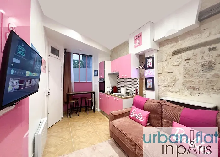 Urban Flat 193 - Barbie In Διαμέρισμα Παρίσι