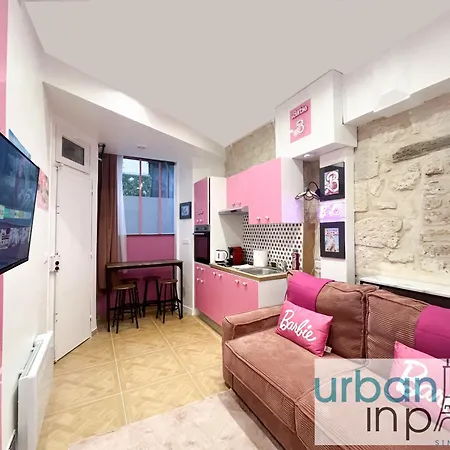 Urban Flat 193 - Barbie In Appartamento Parigi